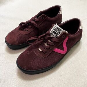 New Vans Low Ankle Suede Sneakers Size 8